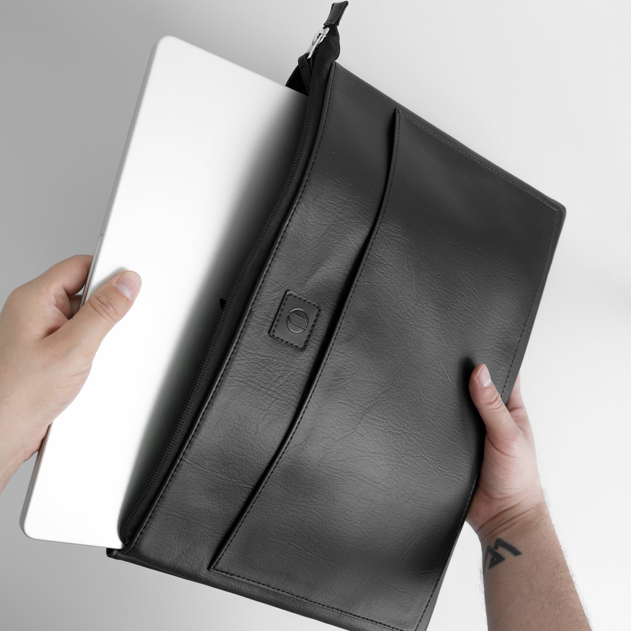 Folio para laptop de 14"