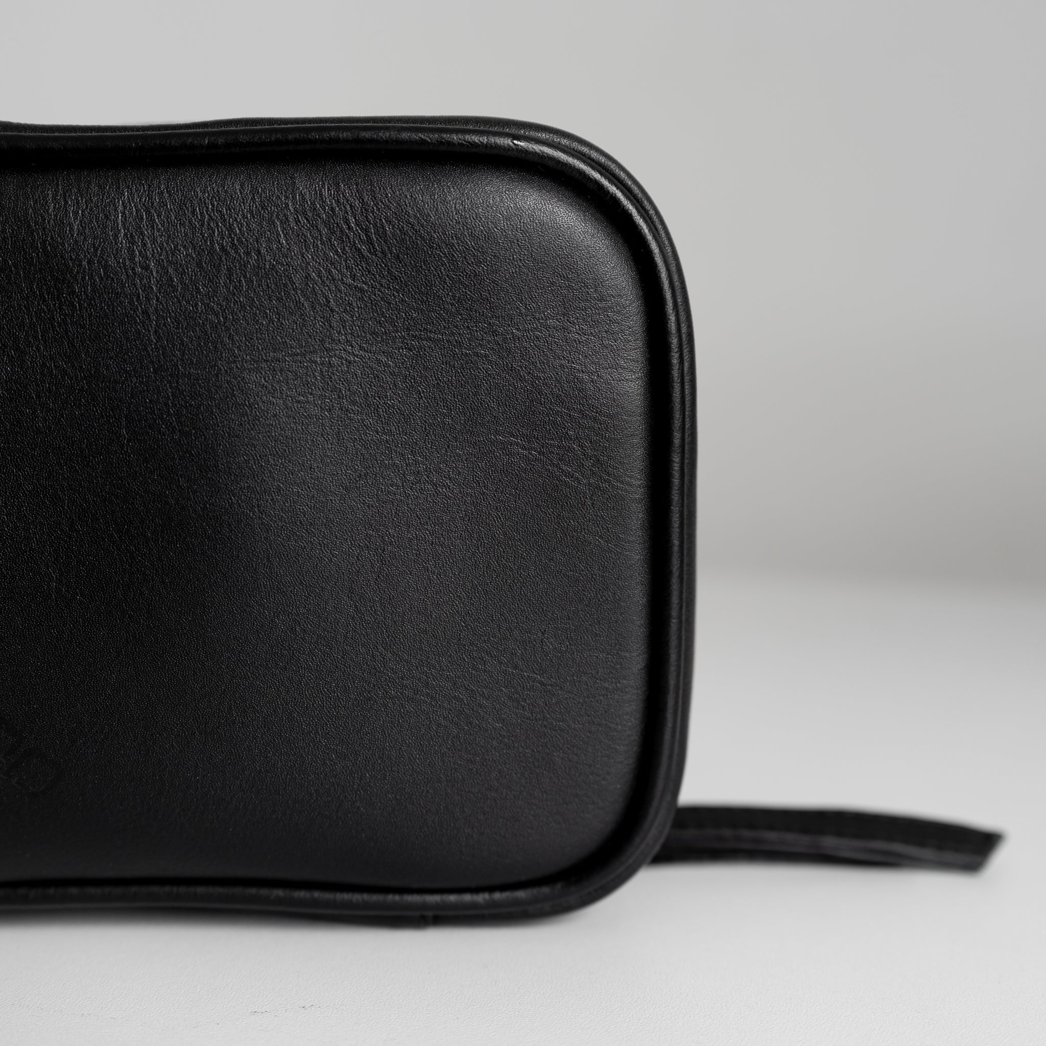 Nomad Case (Cuero animal) - Bezzen