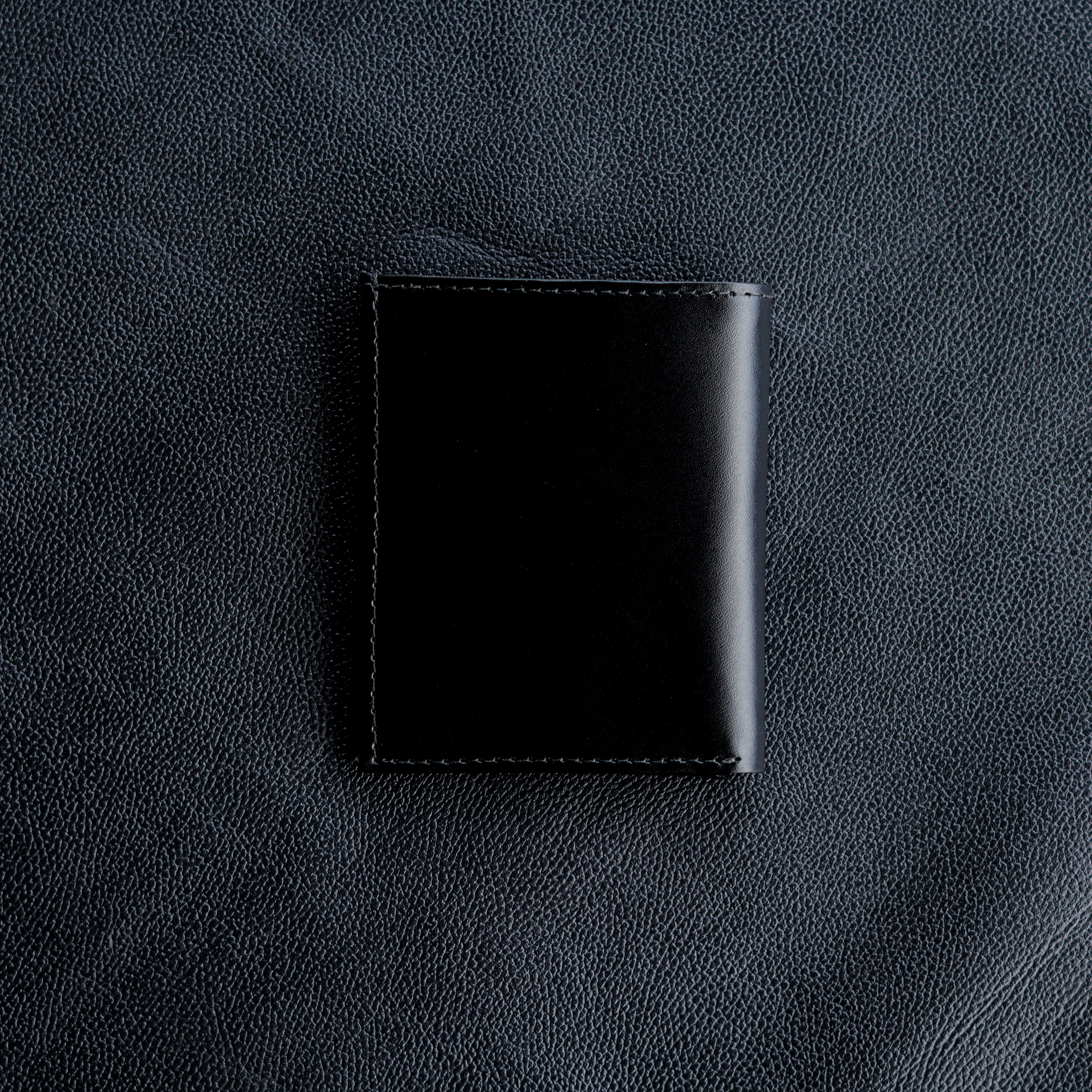 #color_negro