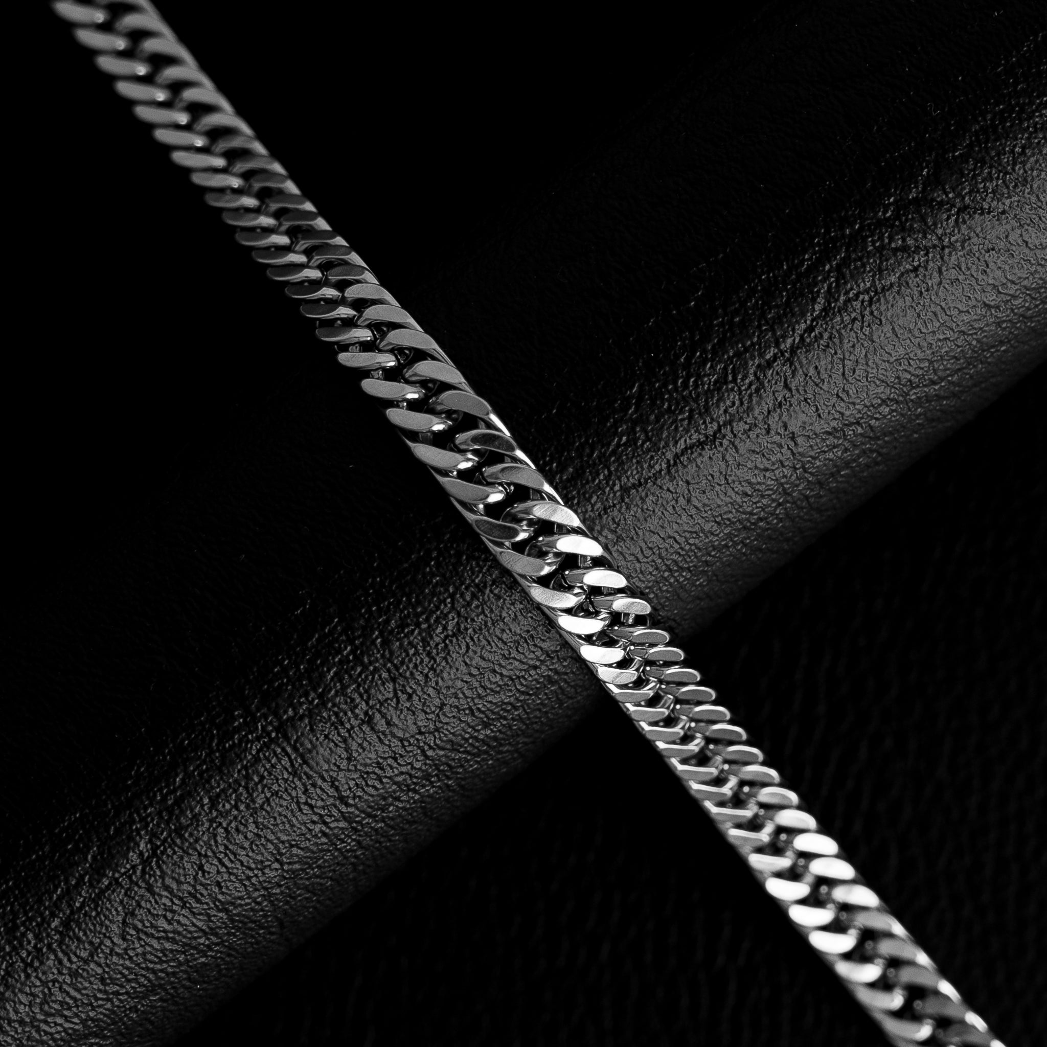 Cadena Cubana Plateada 12 mm