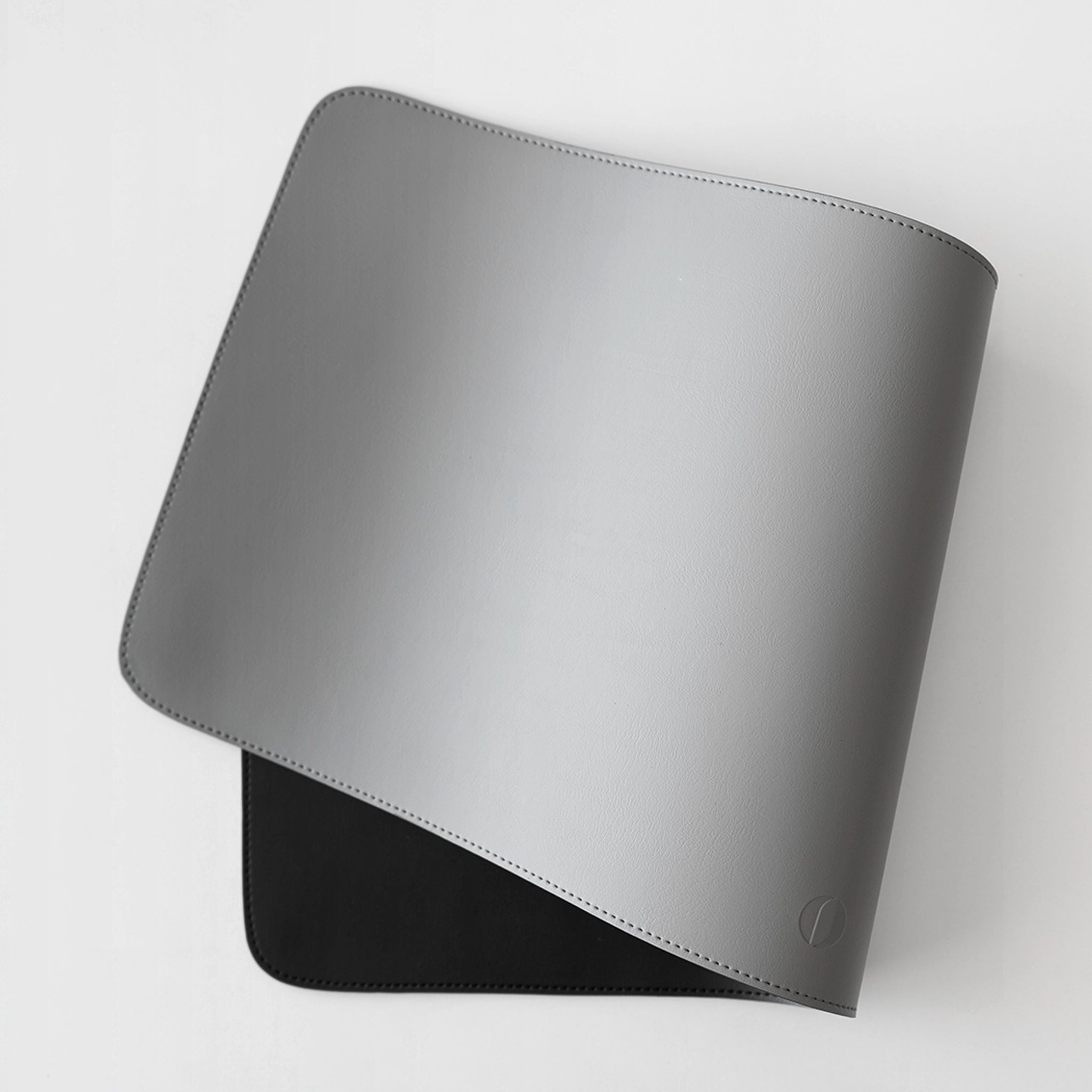 #color_gris