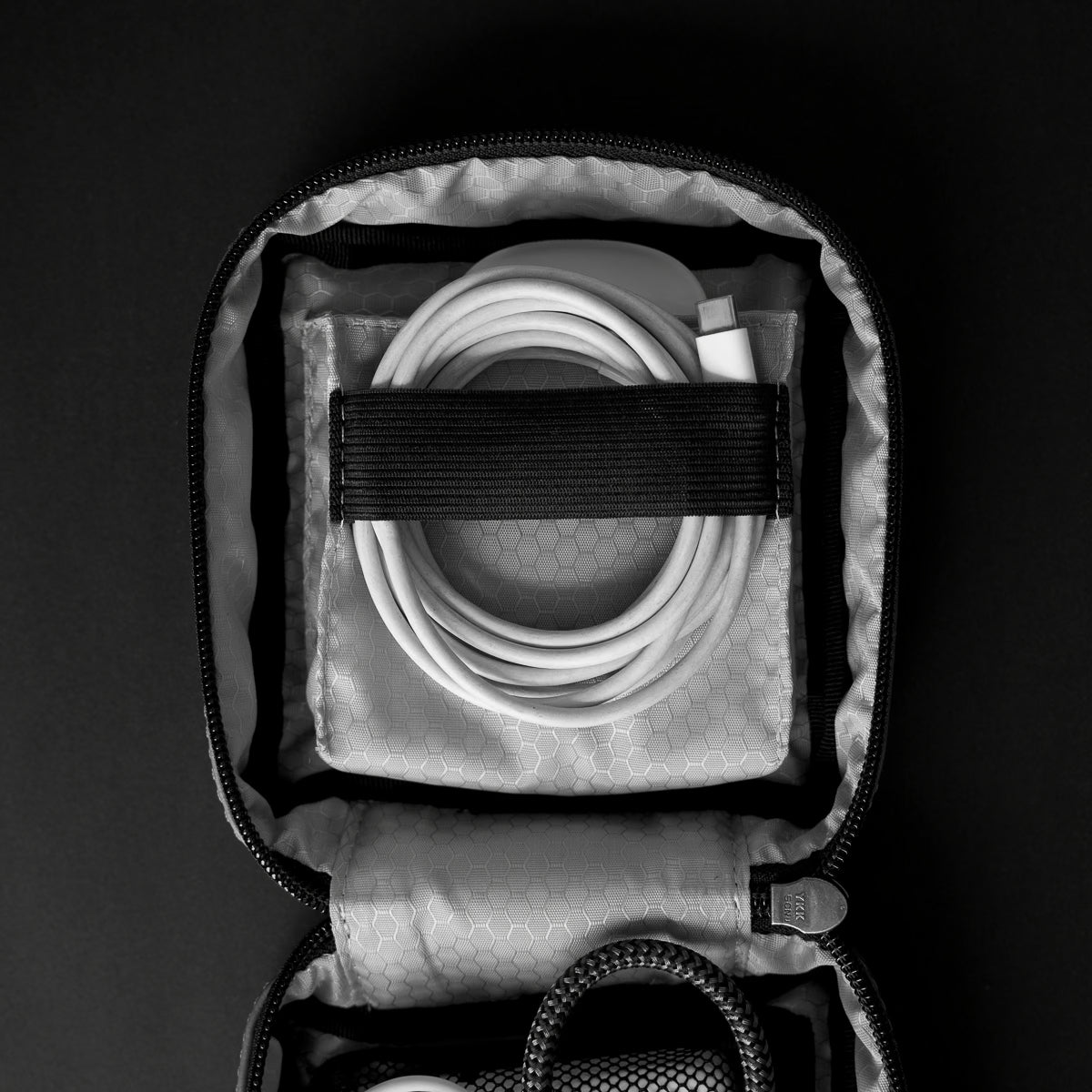 #color_negro