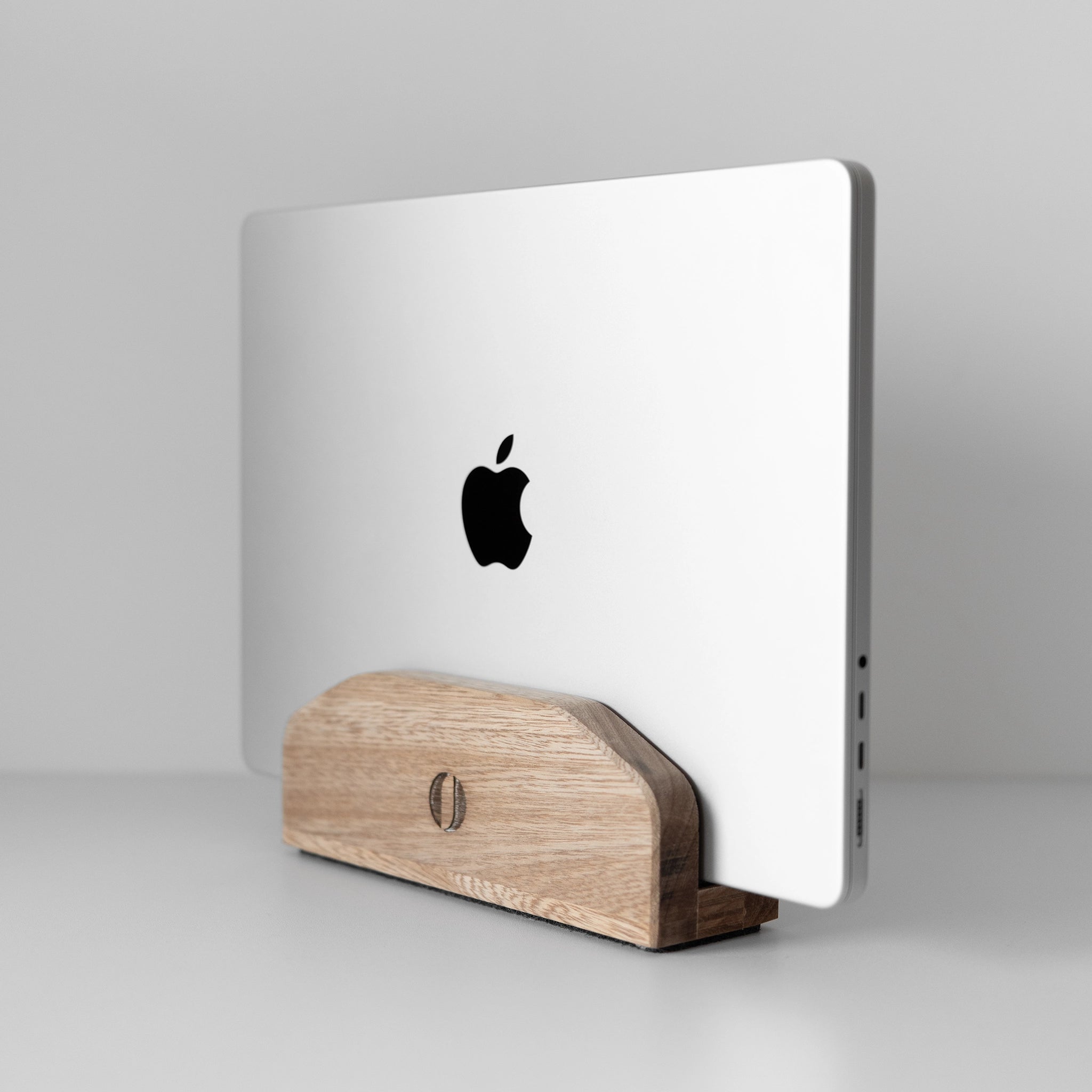 Vertical Stand